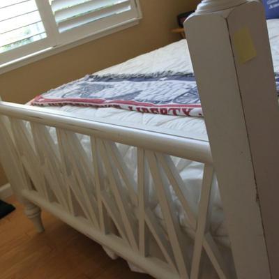 Wood Bed
