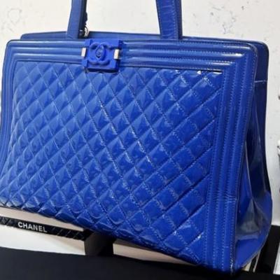 Authentic CHANEL 15C Limited Ed Bright Blue Diamond Quilt Patent Le Boy Tote Bag