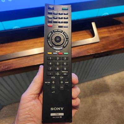 Sony 43" 4k TV with Remote model KD43x72DE