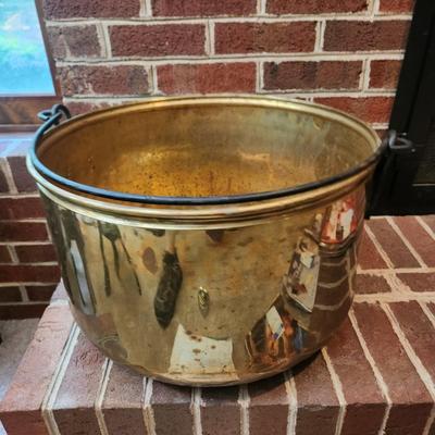 Large Brass Pot w Handle 20" diaX 12" h
