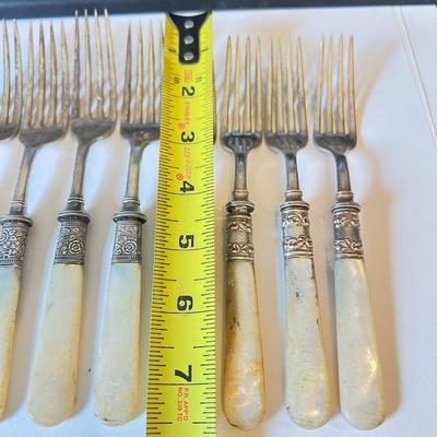 17 Pc. Lot Antique Mother of Pearl Sterling Cutlery - Landers Frary and Clark