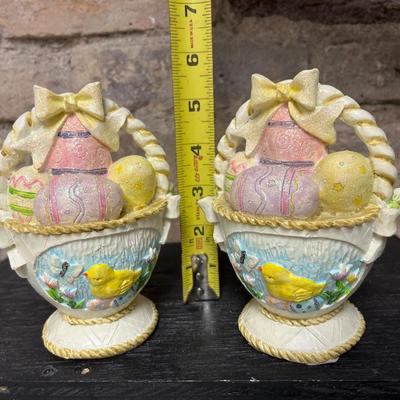 Sale Photo Thumbnail #31: Bunny Love figurine, pair of egg basket figurines, crispy little chicken nugget pair (this makes me giggle), and 3 chicks figurine