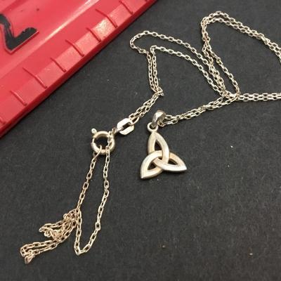 Solver Italy 925 Pendant and Chain