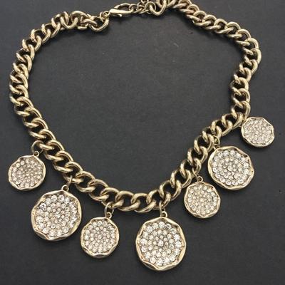 Beautiful gold tone, chunky rhinestone statement necklace