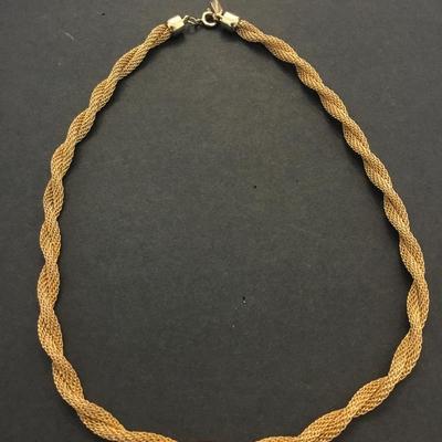 Beautiful sera Coventry, vintage mesh, twisted necklace