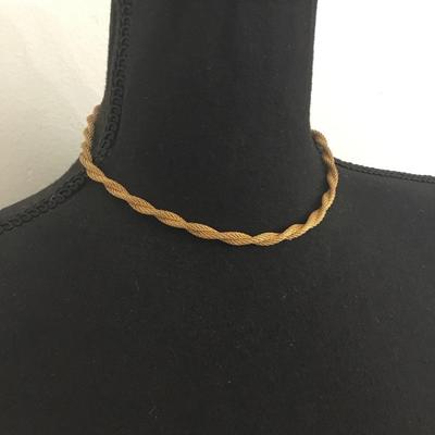 Beautiful sera Coventry, vintage mesh, twisted necklace