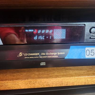 Sony 5 Cd Changer Compact Disc Player CDP-CE275 tested