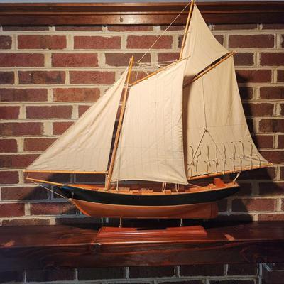 America 1851 America's Cup Model Sail Boat