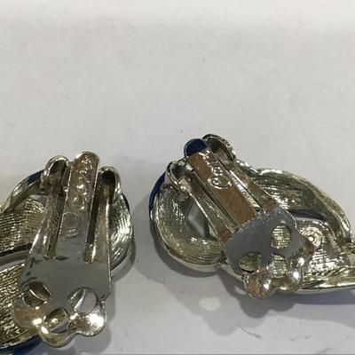 Vintage Coro Clip on Earrings