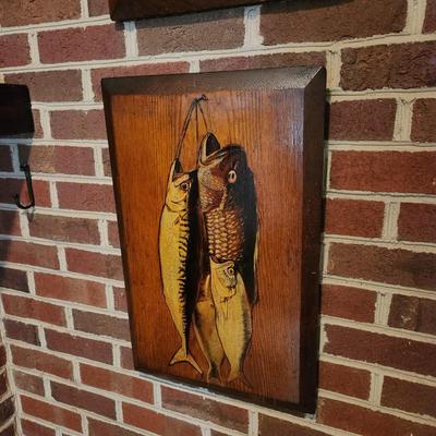 2 Wood Wall Art Pheasant & Fish 15x22