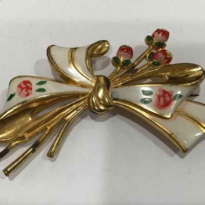 Vintage 1930 Handpainted Bow Pin cluster Flowers