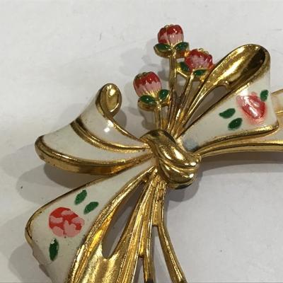 Vintage 1930 Handpainted Bow Pin cluster Flowers