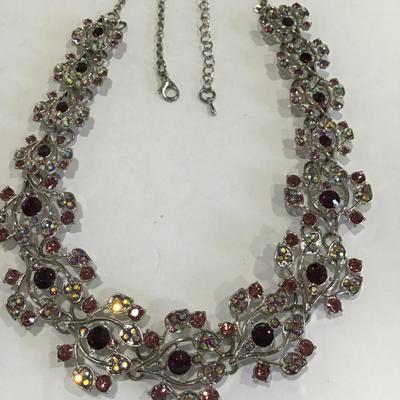Jeweled Fashion Necklace