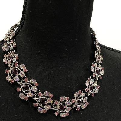 Jeweled Fashion Necklace