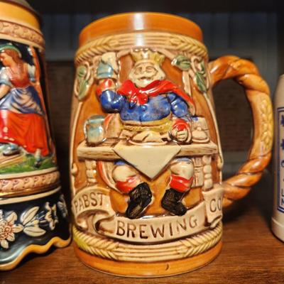 Lot of 5 Beer Steins Mugs 2 are Musical not tested