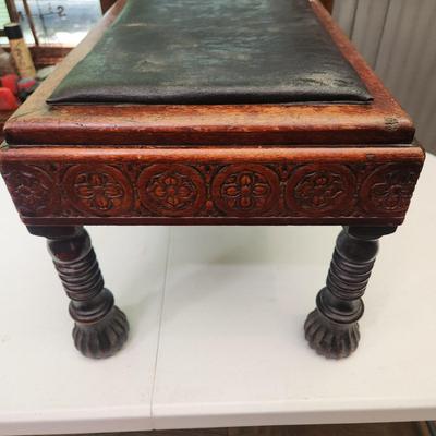 Intricate Wood Carved Stool 20x14x14 Heavy