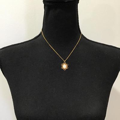Vintage Gold filigree necklace
