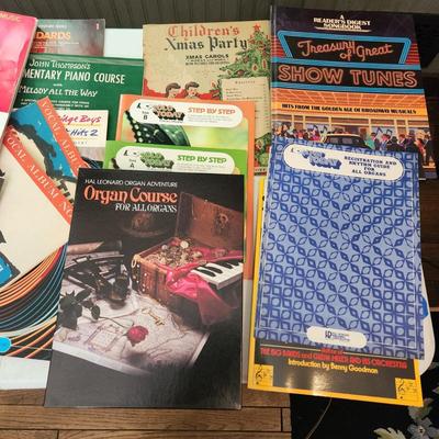 Large collect of Sheet Music Books Organ Course , Show Tunes And More