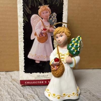 Sale Photo Thumbnail #126: Too many great things to list individually, but this lot includes Radko, Belsnickle, Gorham, Spode, Orrefors, White House commemorative ornaments, angel ornaments, a cast iron Father Christmas bank and so much more! Definitely worth a look through all 24 
