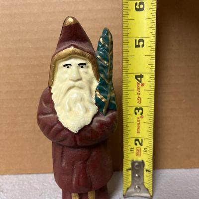 Sale Photo Thumbnail #131: Too many great things to list individually, but this lot includes Radko, Belsnickle, Gorham, Spode, Orrefors, White House commemorative ornaments, angel ornaments, a cast iron Father Christmas bank and so much more! Definitely worth a look through all 24 