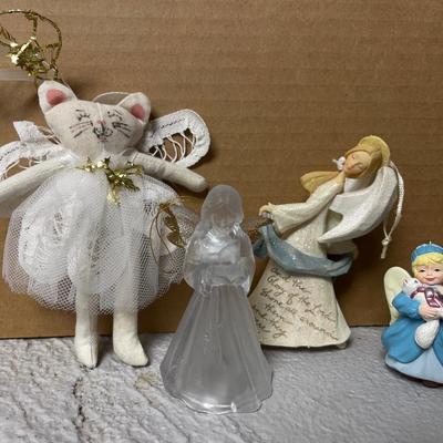 Sale Photo Thumbnail #124: Too many great things to list individually, but this lot includes Radko, Belsnickle, Gorham, Spode, Orrefors, White House commemorative ornaments, angel ornaments, a cast iron Father Christmas bank and so much more! Definitely worth a look through all 24 