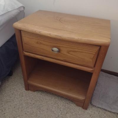 Natural Wood Finish Single Drawer Bedside Table