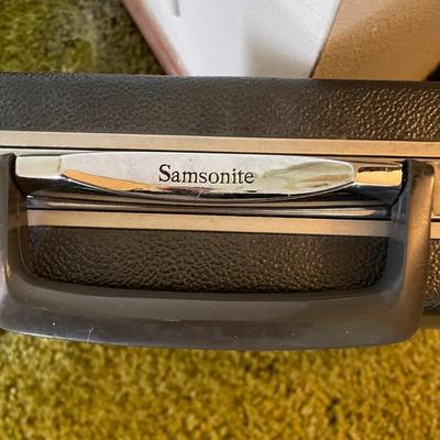 Samsonite and Other Vintage Hard-Shell Suitcases, Set of Three