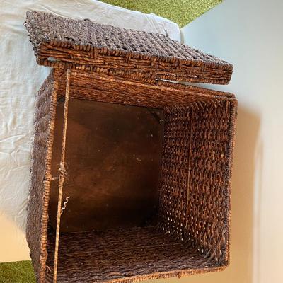 Wicker Storage Basket with Removable Lid