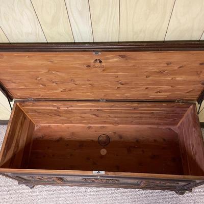 Lane Cedar Hope Chest with Ornate Design and Cedar Interior