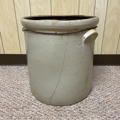 Stoneware 10-Gallon Crock
