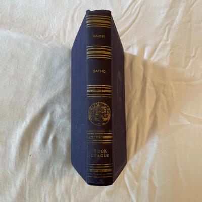 Alphonse Daudet’s ‘Sapho’ by The Book League of America, 1946