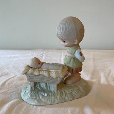Precious Moments Figurine ‘Come Let Us Adore Him’, 1978