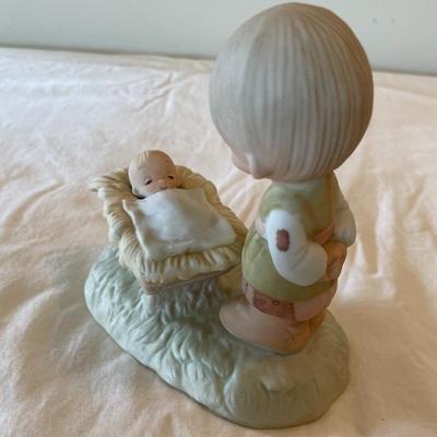 Precious Moments Figurine ‘Come Let Us Adore Him’, 1978