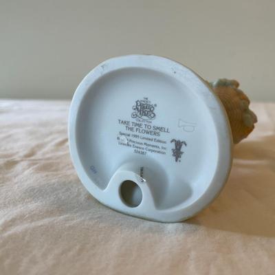 Precious Moments Figurine - Take Time To Smell The Flowers