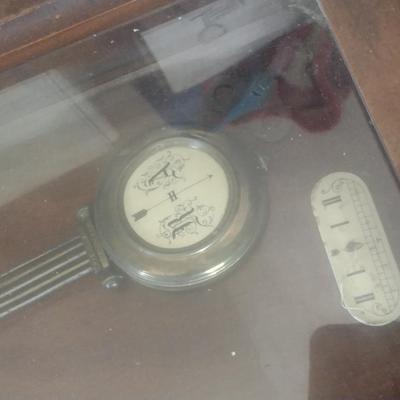 Vintage German Walnut Case Schwingungen Pro Minute Wall Clock