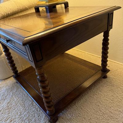 Vintage Hekman Spindle Leg End Table Nightstand with Drawer Brown