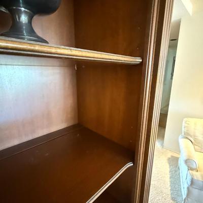 A Pair of Vintage Henredon Lighted China Cabinet Brown 3 Shelves Dining Room