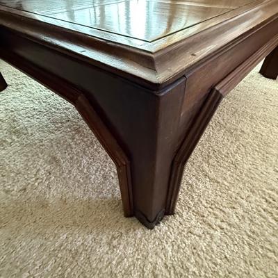 Henredon Vintage Ming Style Square Coffee Table 42"x42"