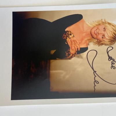 Singer Lulu signed photo