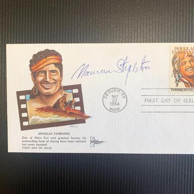 Reds Maureen Stapleton signed first day cover