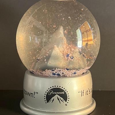 Paramount Pictures snow commemorative snow globe