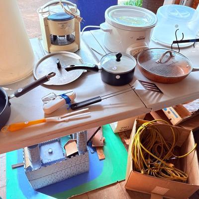 Lot 4: Dollhouse, tools, & More