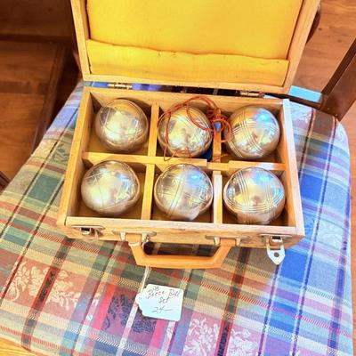 Lot 11: MCM Shelf, Remaining Pharmacists items & More