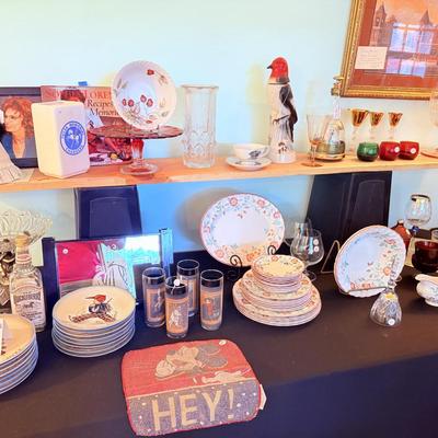 Lot 12: Art, home decor & More