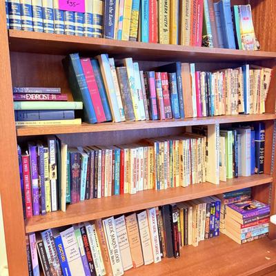 Lot 14: Games, Books & More