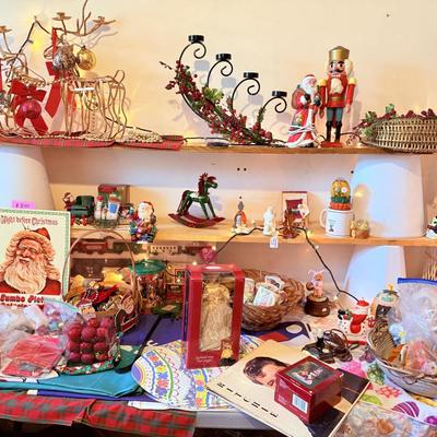 Lot 18: Holiday Room (Right side)