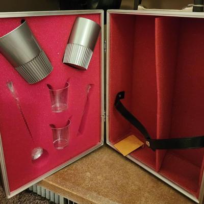 Bar Items