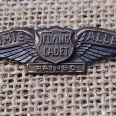 Sale Photo Thumbnail #630: Vintage 1930's Jimmie Allen Skelly Flying Cadet Wings Gasoline Radio Premium 485