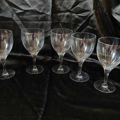 Set of 5 elegant Tiffin-Franciscan Oaklawn Cut Crystal Wine Glasses