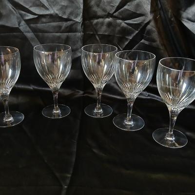 Set of 5 elegant Tiffin-Franciscan Oaklawn Cut Crystal Wine Glasses